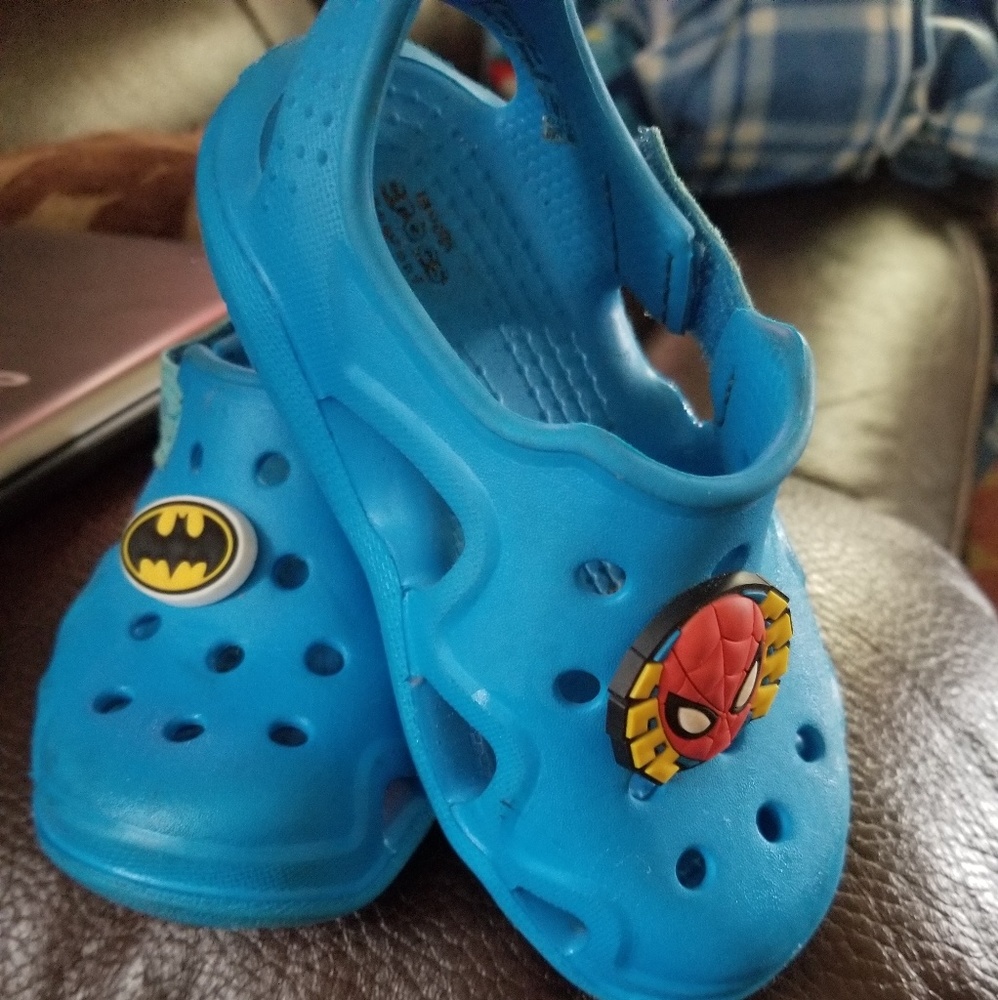 Kids crocs